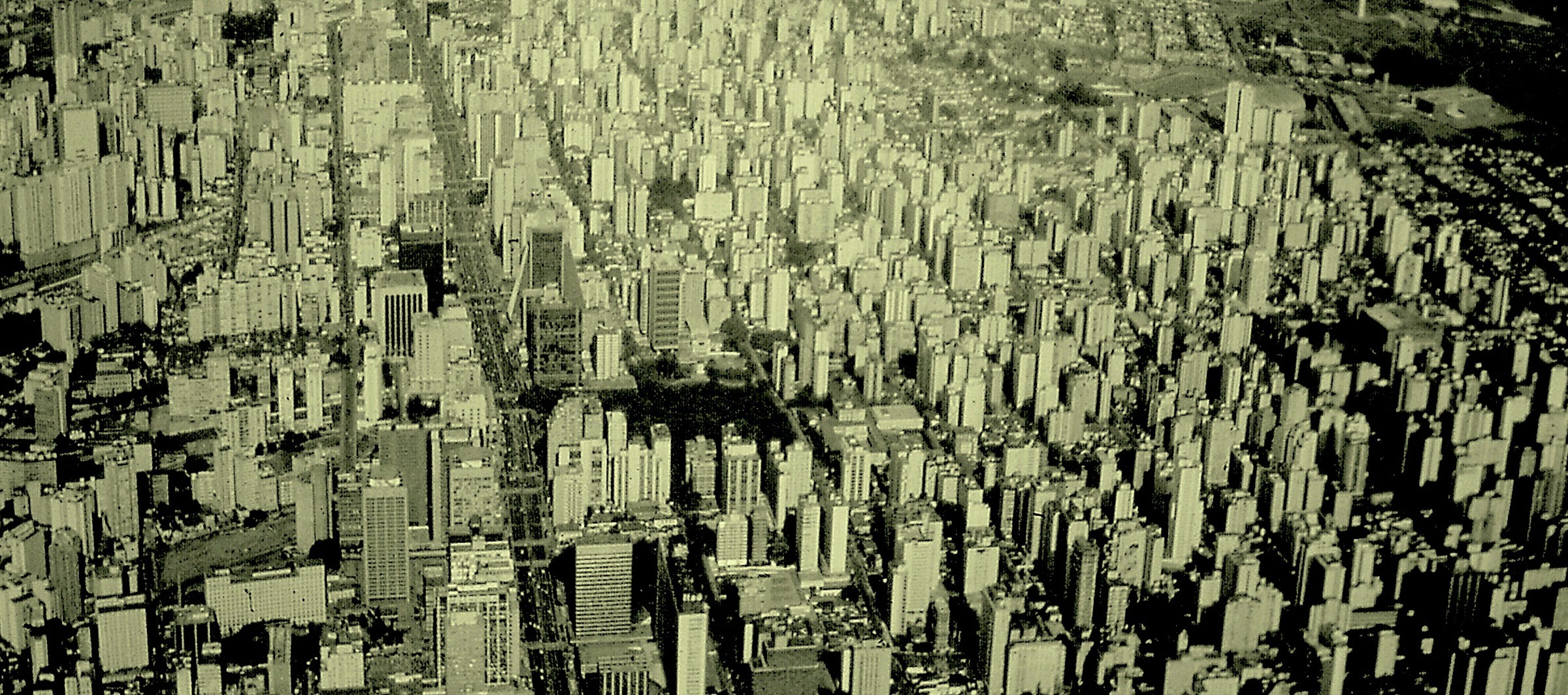 Vista aérea de São Paulo na década de 1970