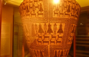 Peabody Museum. Harvard