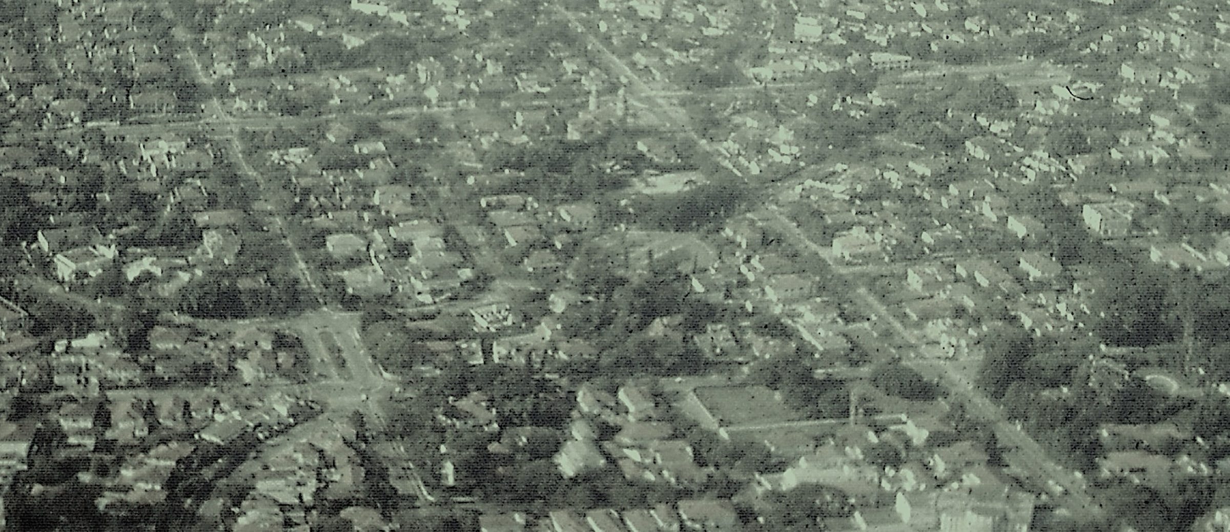 Vista aérea de bairro residencial em São Paulo da década de 1970