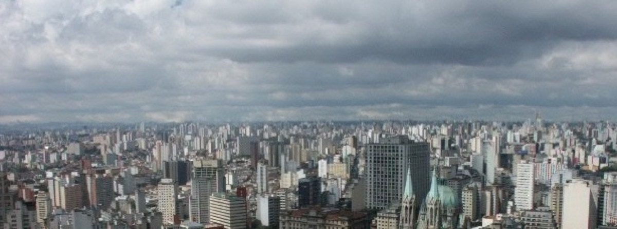 Vista panorâmica de São Paulo a partir da plataforma do Banco do Estado de São Paulo